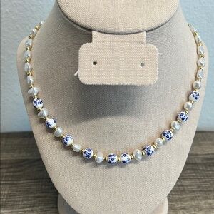 Eye Candy | Adjustable Vintage Floral Style Necklace ✨